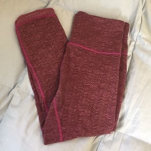 Maroon lululemon leggings